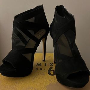 Mix No. 6 Caminero Heels- Wide Width!